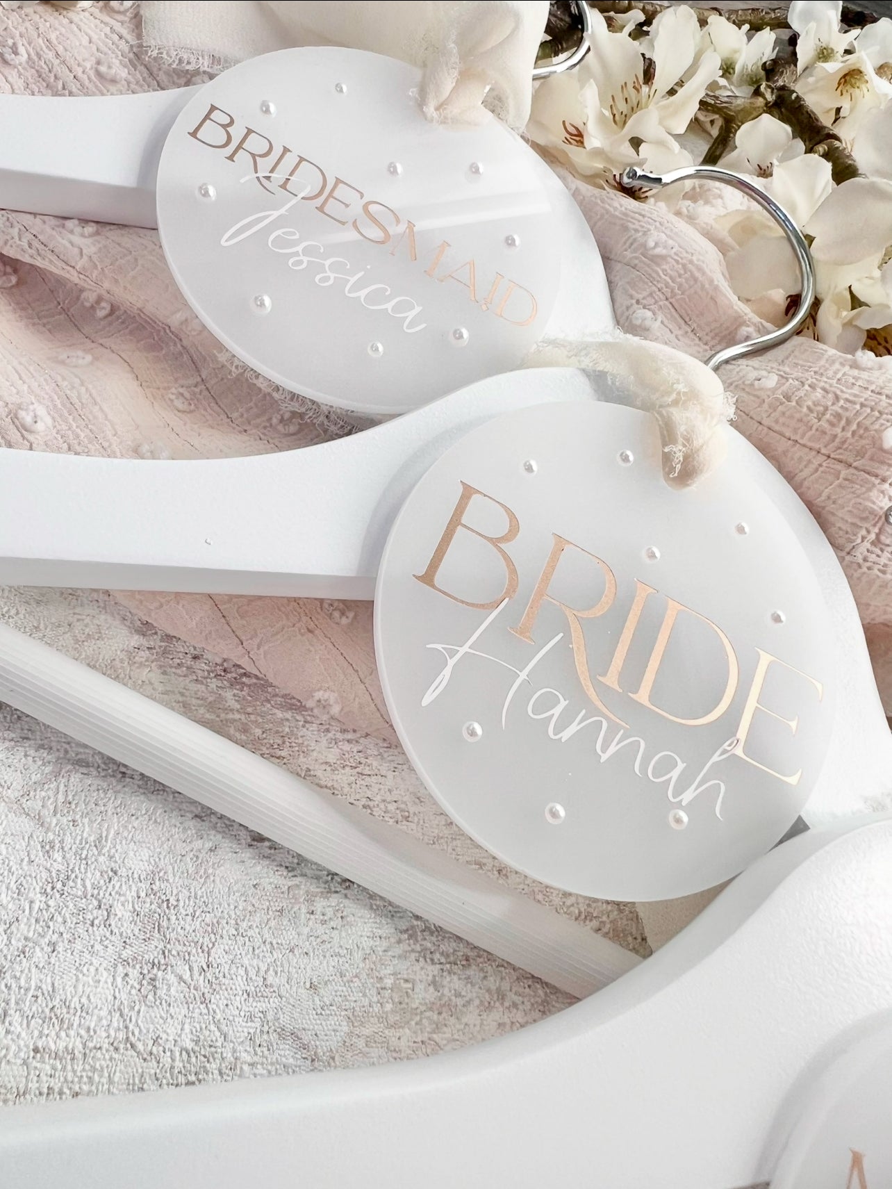 Glossy Pearl Hanger Tags