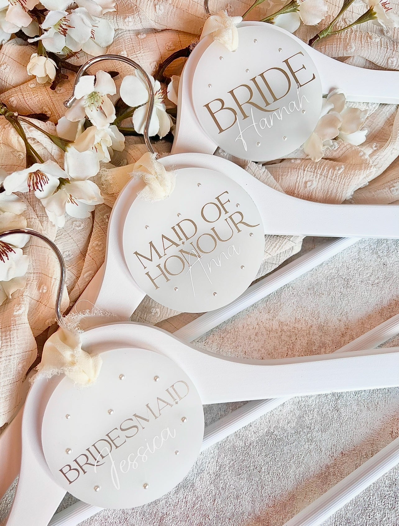 Glossy Pearl Hanger Tags