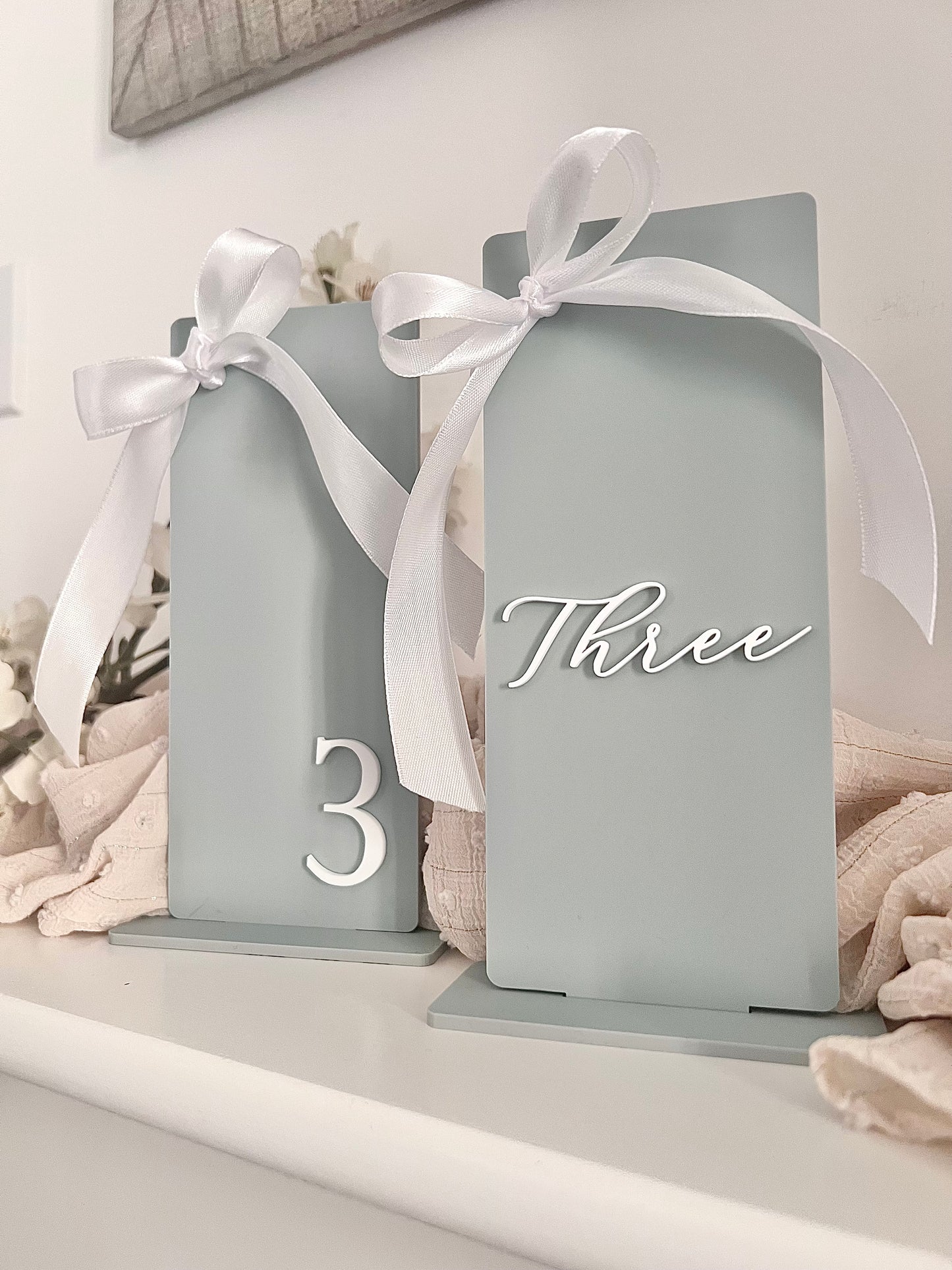 Coloured Bow Table Numbers
