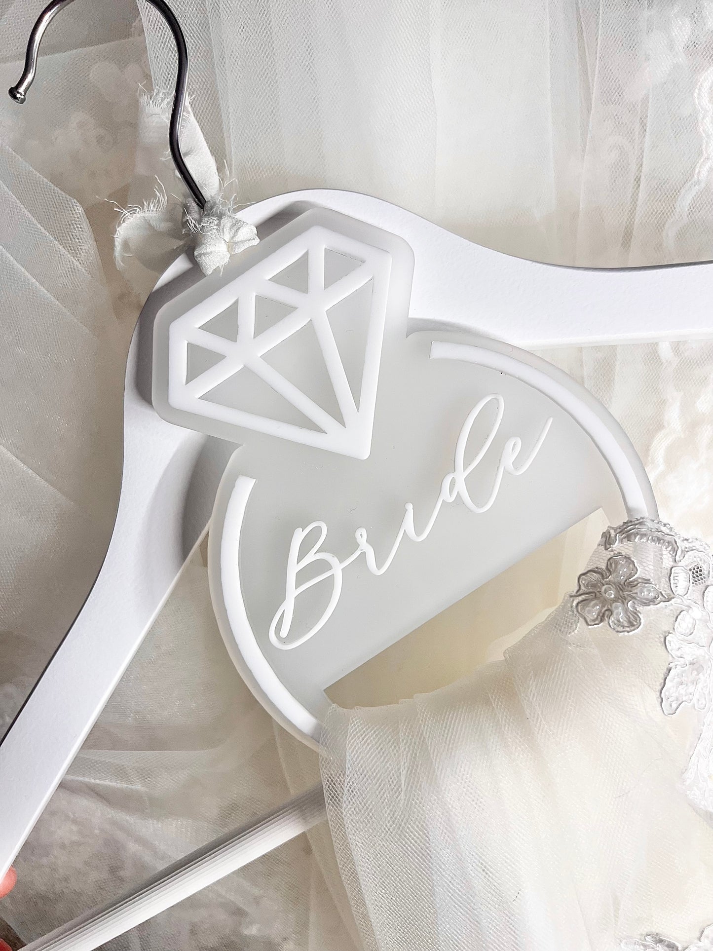 Diamond Ring Veil Hanger Tag