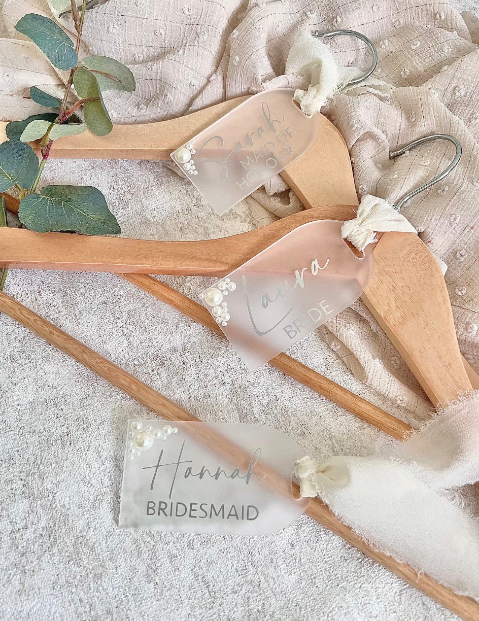 Frosted & Pearl Hanger Tags