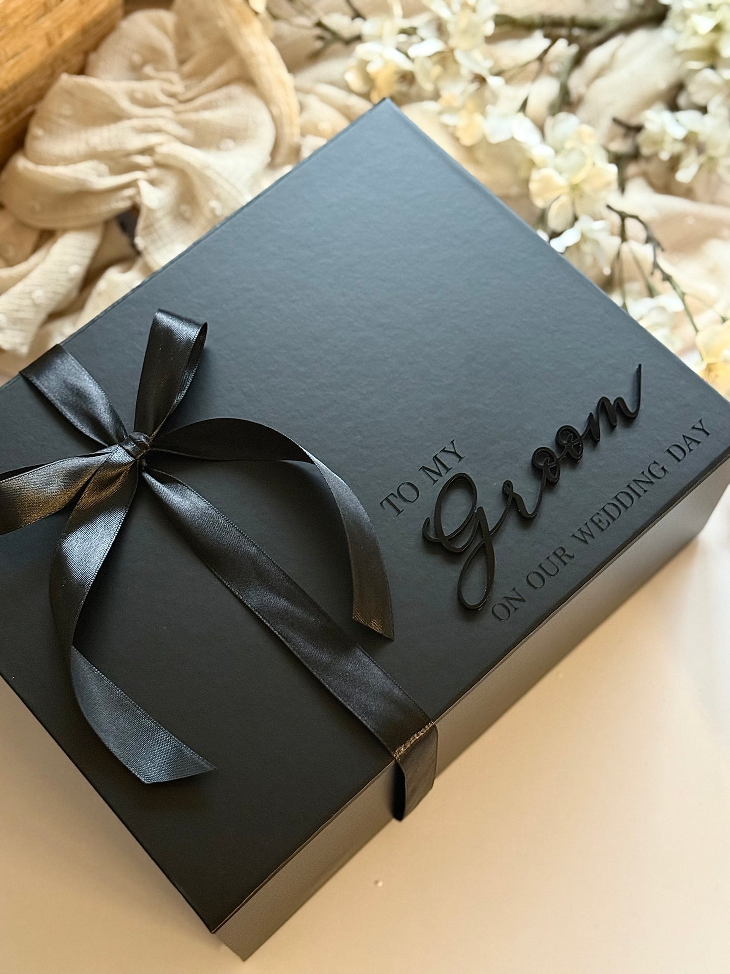 Personalised Groom's Gift Box - Acrylic Heading