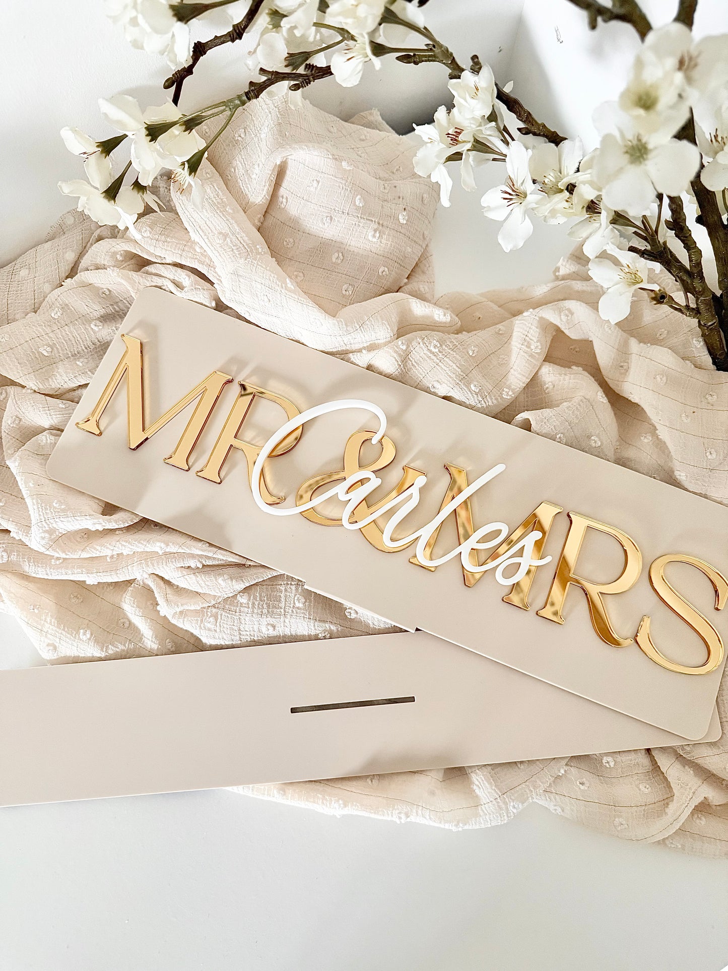 Triple Layer MR & MRS sign