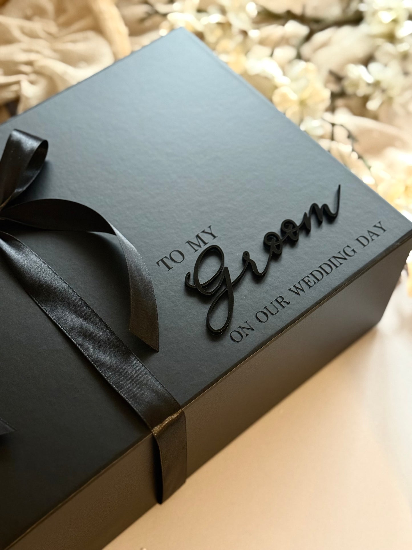 Personalised Groom's Gift Box - Acrylic Heading